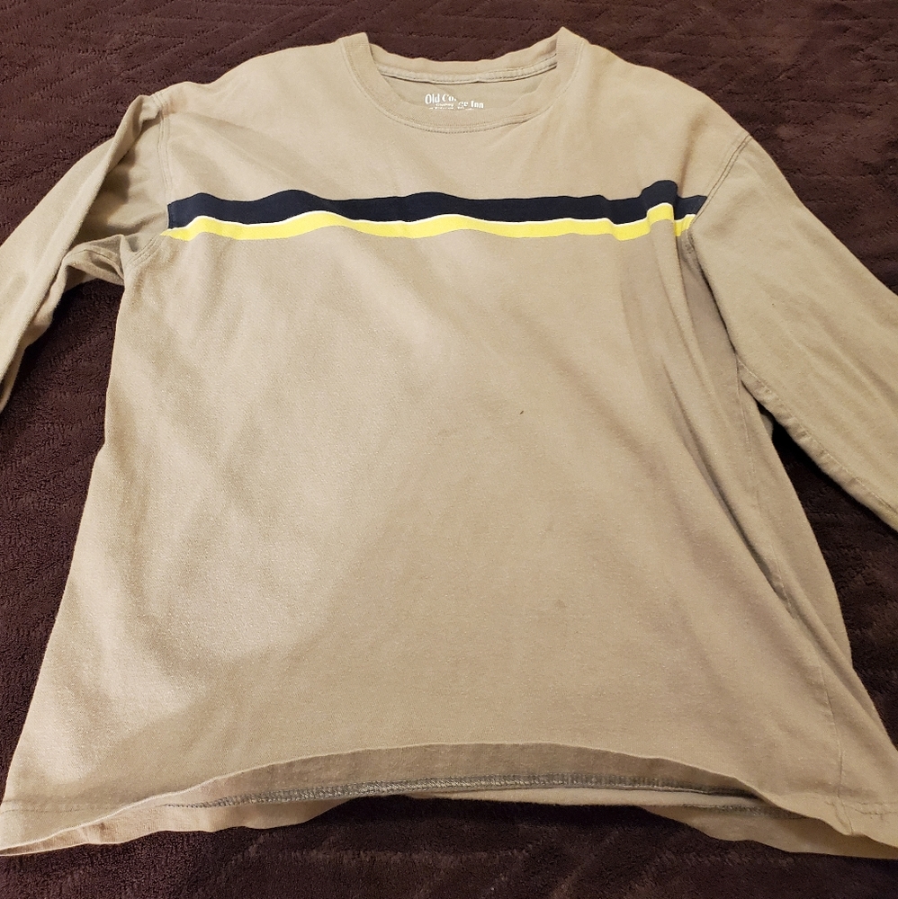 Long sleeve t-shirt